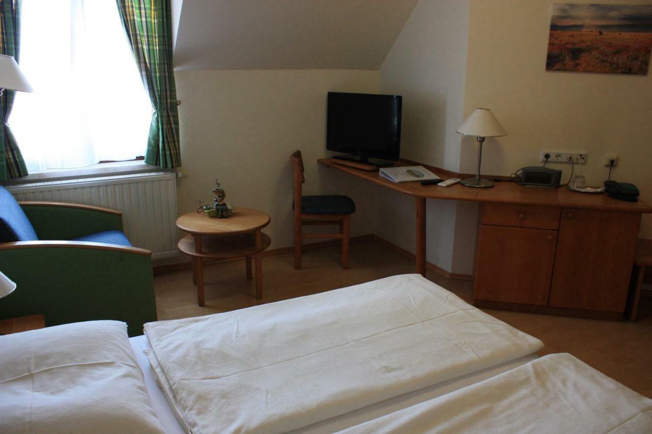 Gasthof Weinzettl Hotel Apetlon Luaran gambar